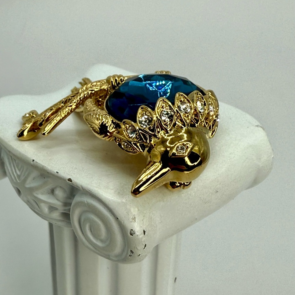 Rare Vintage Kenneth Jay Lane Bird Brooch – 1990s Signed KJL Blue Crystal Gold - Picture 11 of 17